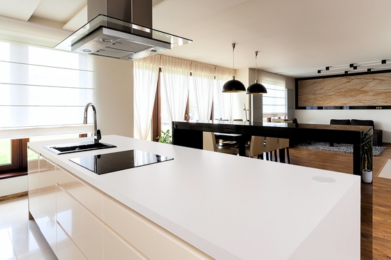 High Quality  Prefab  White Engineered Kitchen Sparkle Quartz Countertops Slabs