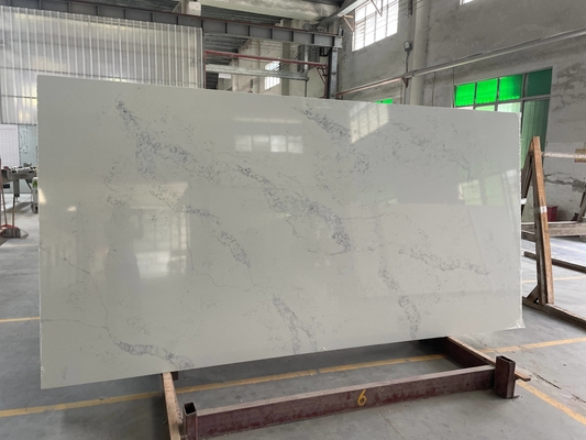 6.5 Mohs Artificial White Quartz Stone Slab Statuario Maximus 5031 Calcatta