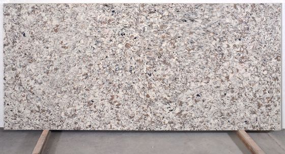 Engineered Synthetic Mix Color Quartz Countertops 7 Mohs Hardness