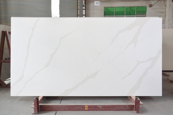 High Hardness Artifical White Calacatta Quartz Kitchen Countertop at the best price