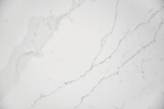 High Hardness Artifical White Calacatta Quartz Kitchen Countertop at the best price