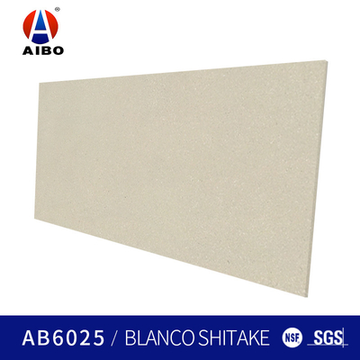 Beige Cararra Artificial Quartz Slab Antifouling High Hardness Kitchen countertops